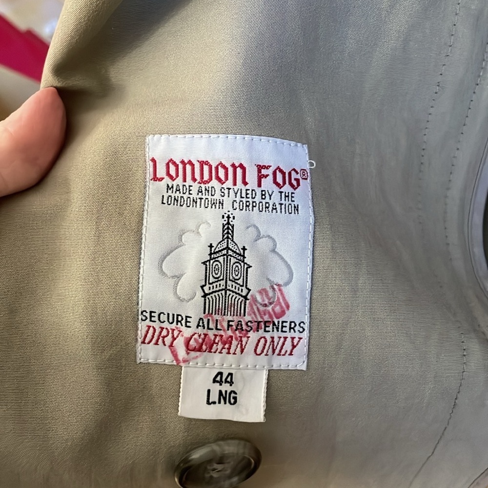 London Fog Light Gray or Tan Trench Coat Size 44L - Picture 3 of 5